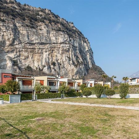 Garda Sails, Relax + Thermae Torbole Sul Garda Ngoại thất bức ảnh